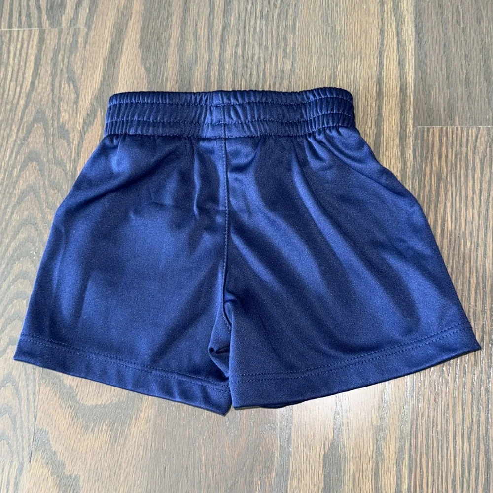 Nike Do It Short Sleeve Bodysuit & Shorts 2 Piece Set | 9M - Picture 8 of 8